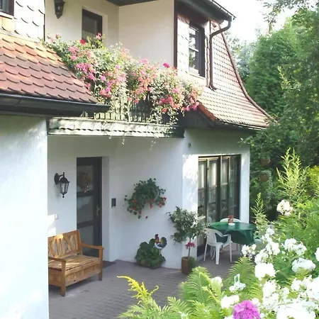 In Mit Grill, Garten Und Terrasse * Bad Elster